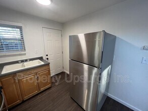 1245 Grant St in Red Bluff, CA - Building Photo - Building Photo
