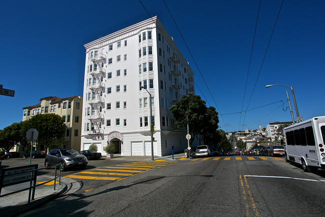 575 Pierce St in San Francisco, CA - Foto de edificio - Building Photo