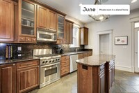 814 9th St NE in Washington, DC - Building Photo - Building Photo