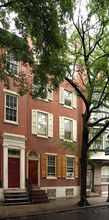 1123 Spruce St in Philadelphia, PA - Foto de edificio - Building Photo