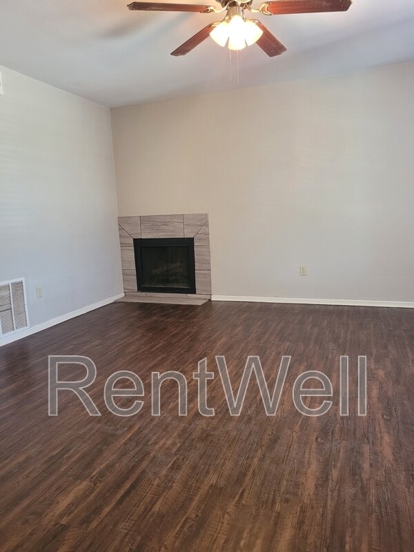 3302 Salisbury Ave in Lubbock, TX - Building Photo - Building Photo