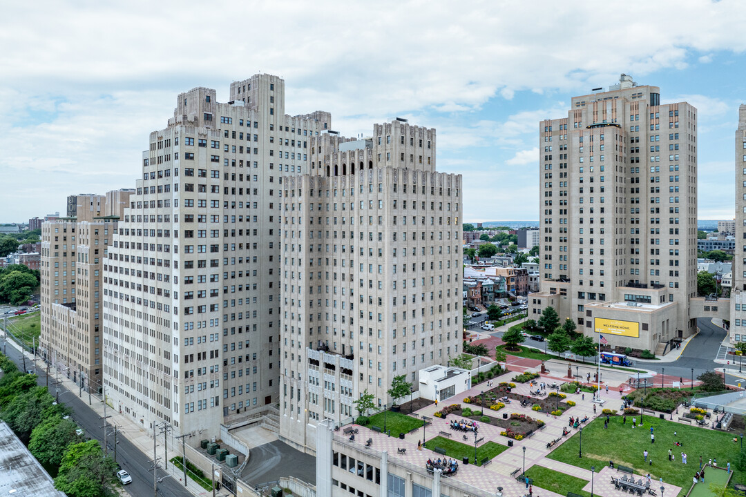 The Beacon Jersey City in Jersey City, NJ - Building Photo