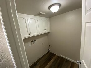 311 S Hachman St in Coalinga, CA - Building Photo - Building Photo