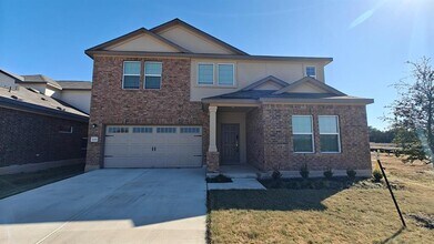 106 Arbordale St in Andice, TX - Building Photo - Building Photo