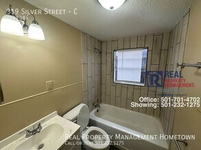 319 Silver St in Hot Springs, AR - Building Photo - Building Photo