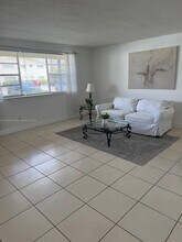 11960 NE 19th Dr in North Miami, FL - Building Photo - Building Photo