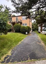 2915 Mignon Ave in Cincinnati, OH - Building Photo