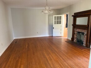 1210 Whiddon Mill Rd in Tifton, GA - Foto de edificio - Building Photo