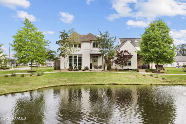 property at 112 Avoyelles Dr