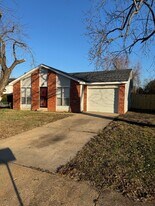 6298 Raible Dr in Millington, TN - Building Photo