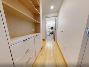 8 Story St in Cambridge, MA - Foto de edificio - Building Photo