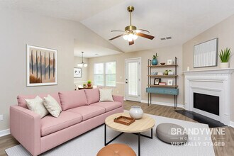 1492 Chaseway Cir in Powder Springs, GA - Building Photo - Building Photo