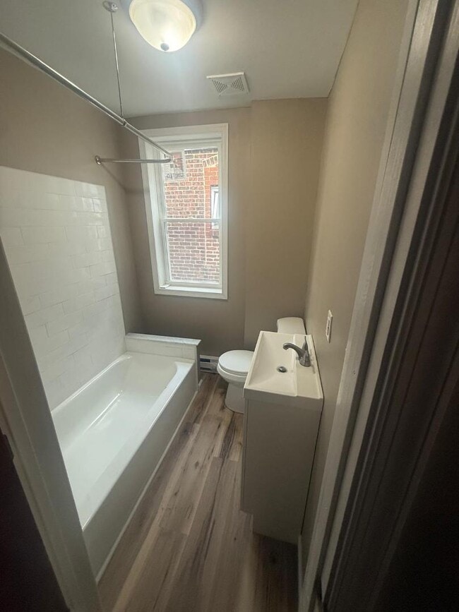 2918 Aramingo Ave in Philadelphia, PA - Building Photo - Building Photo