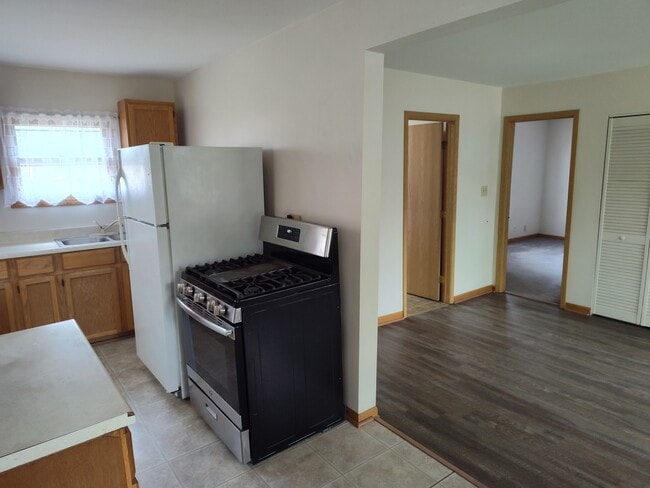 26 N Center St, Unit #1 Center