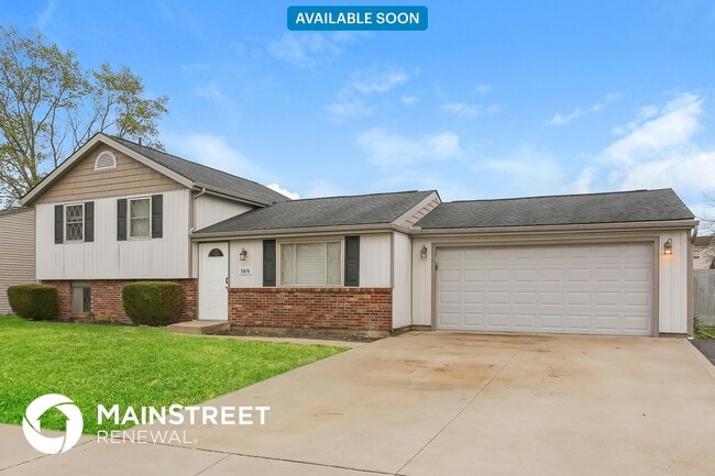 property at 2475 Onyx Ct