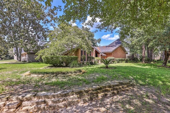 7703 Pine Cup Dr in Humble, TX - Building Photo - Building Photo