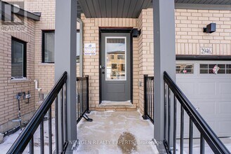 2946 Peter Matthews Dr in Pickering, ON - Building Photo - Building Photo