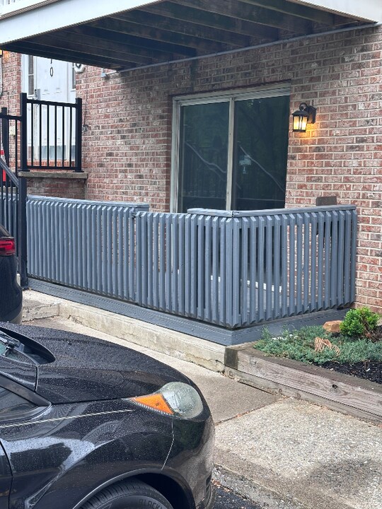 2010 Glendale Ave in Bethlehem, PA - Building Photo