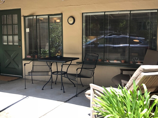 507 Addison Ave, Unit 507 Addison Ave