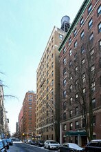 599 West End Ave in New York, NY - Building Photo - Building Photo