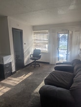 2909 W Wyoming St in Peoria, IL - Building Photo - Building Photo