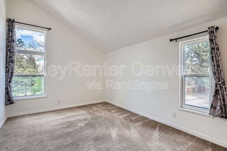 13992 E Stanford Cir in Aurora, CO - Building Photo - Building Photo