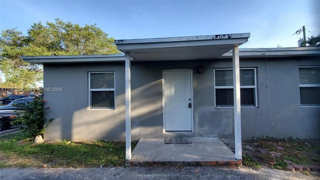 841 NW 12th Ave in Fort Lauderdale, FL - Building Photo - Building Photo