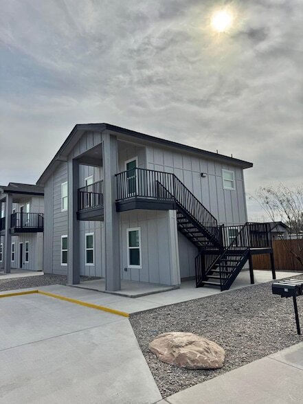 1382 North St, Unit 4130 in Eagle Pass, TX - Building Photo - Building Photo