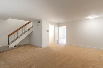 3114 Via Merde in Carlsbad, CA - Building Photo - Building Photo