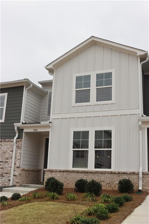 493 Crown Dr in Cartersville, GA - Building Photo - Building Photo