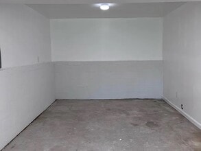 1637 River Crest Dr in Knoxville, TN - Building Photo - Building Photo