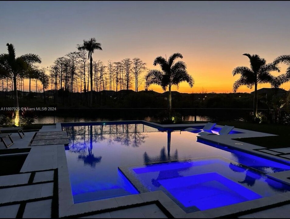 141 Cinder Dunes Pt in Jupiter, FL - Building Photo