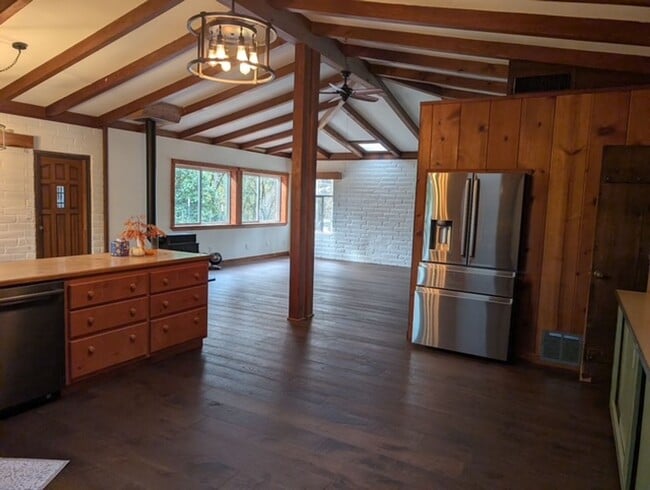 808 Pine Oak Ln in Meadow Vista, CA - Building Photo - Building Photo