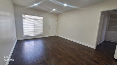 16321 Prairie Ave, Unit 16321 in Lawndale, CA - Building Photo - Building Photo