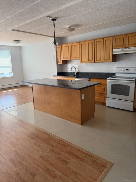 property at 35 Park Ave