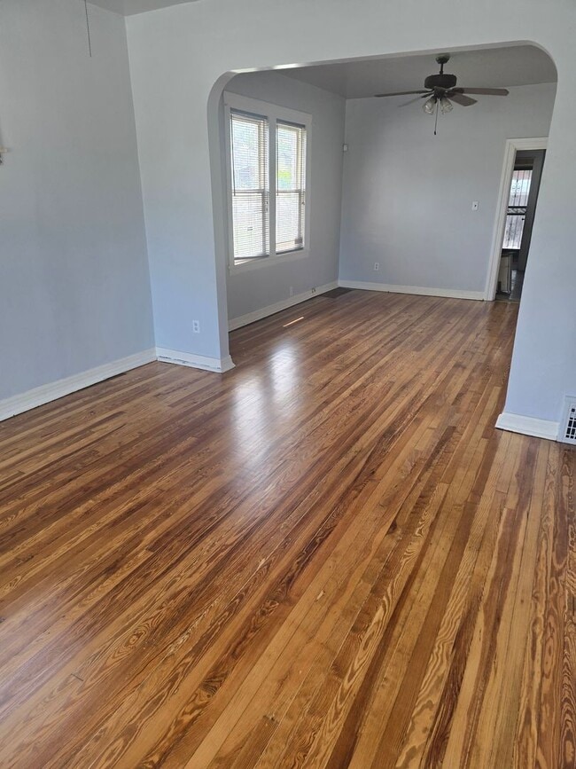 1364 Roosevelt St in Gary, IN - Building Photo - Building Photo