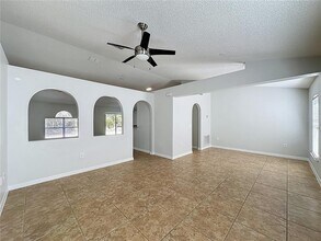 413 Mulberry Ct in Kissimmee, FL - Building Photo - Building Photo