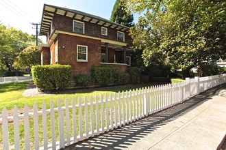 101 H St in San Rafael, CA - Building Photo - Building Photo