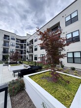 Berkeley House in Berkeley Heights, NJ - Building Photo - Building Photo