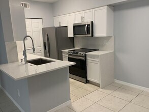 10300 Fox Trail Rd S in Royal Palm Beach, FL - Building Photo - Building Photo