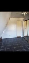 2135 Rainbow Valley Blvd, Unit C1 in Fallbrook, CA - Foto de edificio - Building Photo