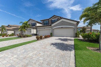 18117 Gawthrop Dr in Bradenton, FL - Foto de edificio - Building Photo