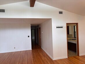 920 Wesley Rd NW in Knoxville, TN - Building Photo - Building Photo