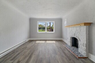 270 Beverly Rd, Unit 4 in Pittsburgh, PA - Foto de edificio - Building Photo