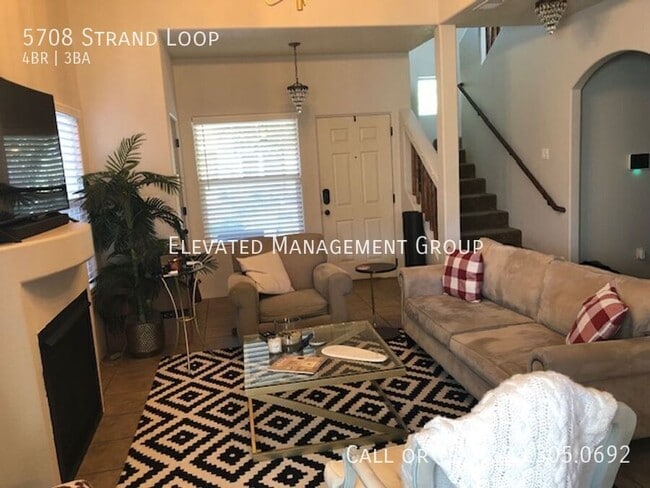 5708 Strand Loop SE in Albuquerque, NM - Building Photo - Building Photo