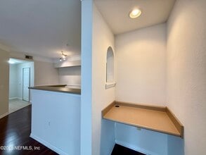 8550 Touchton Rd in Jacksonville, FL - Building Photo - Building Photo