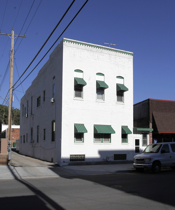 128 N 6th St in Plattsmouth, NE - Building Photo