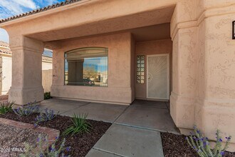 5665 W Laurie Ln in Glendale, AZ - Building Photo - Building Photo