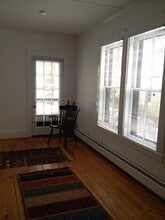 8 Orchard St, Unit 8A in Concord, NH - Building Photo - Building Photo