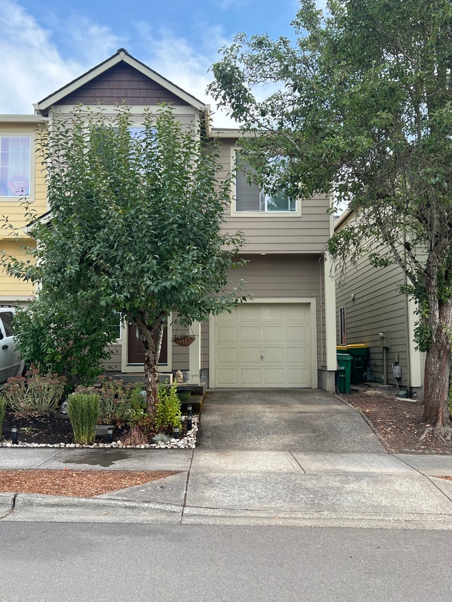 property at 20166 SW Lucas Oaks Ln